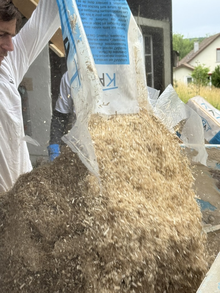 Wände stpofen mit Hanfkalk